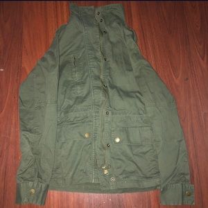 Green anorak Jacket